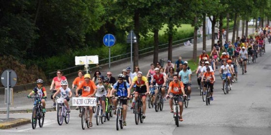 Pordenone Pedala: variazioni di percorso al ritorno in cittą (© Diario di Pordenone) Pordenone Pedala: variazioni di percorso al ritorno in cittą (© Diario di Pordenone)