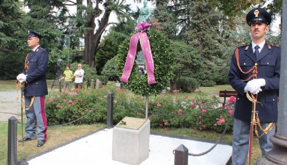 Il nuovo cippo dedicato a Cusano