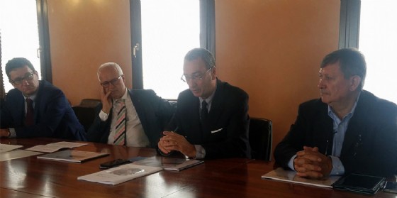 Sergio Bolzonello (Vicepresidente Regione FVG e assessore Attività produttive, Turismo e Cooperazione) alla presentazione dell'indagine sul terziario nel secondo trimestre 2017 in FVG (© Foto Massimo Duca) Sergio Bolzonello (Vicepresidente Regione FVG e assessore Attività produttive, Turismo e Cooperazione) alla presentazione dell'indagine sul terziario nel secondo trimestre 2017 in FVG (© Foto Massimo Duca)