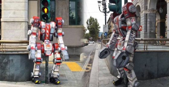 Il Transformer davanti a Porta Nuova