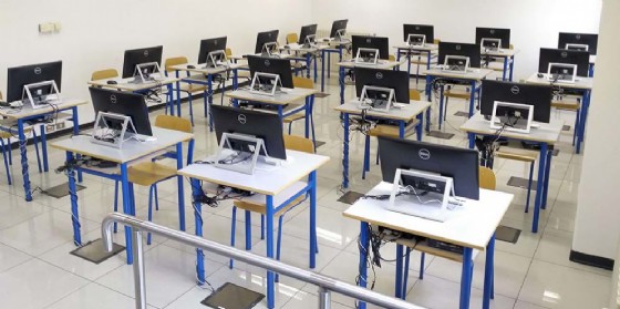 La nuova sala per gli esami di teoria presso la sede della motorizzazione