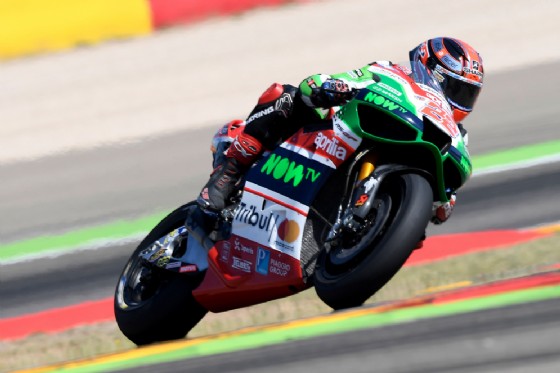 Sam Lowes in sella alla sua Aprilia RS-GP
