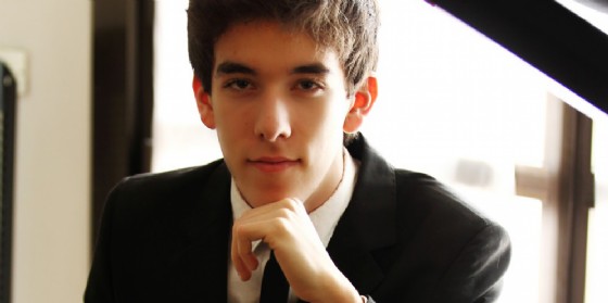 Un aperitivo classico a Palazzo Attems sulle note del pianoforte di Mattia Fusi (© Mattia Fusi) Un aperitivo classico a Palazzo Attems sulle note del pianoforte di Mattia Fusi (© Mattia Fusi)