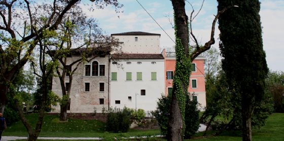 Pordenone, manutenzione di edifici culturali comunali