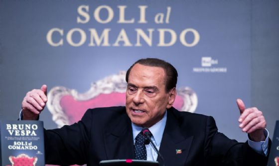 Centrodestra: Salvini, Berlusconi vuole reimbarcare tutti, no ad Arca Noé