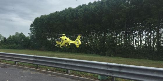Autostrada A4, scende dall'auto in area sosta: travolto da camion Autostrada A4, scende dall'auto in area sosta: travolto da camion