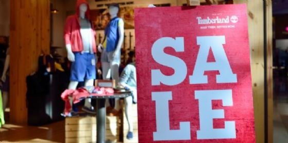 Commercio: fissato il periodo dei saldi invernali e di quelli estivi (© Diario) Commercio: fissato il periodo dei saldi invernali e di quelli estivi (© Diario)