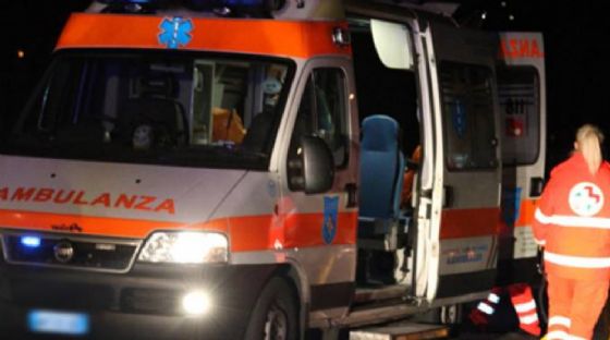 Incidente stradale nella notte tra Azzano Decimo e Villotta, due automobilisti illesi (© Diario di Pordenone) Incidente stradale nella notte tra Azzano Decimo e Villotta, due automobilisti illesi (© Diario di Pordenone)