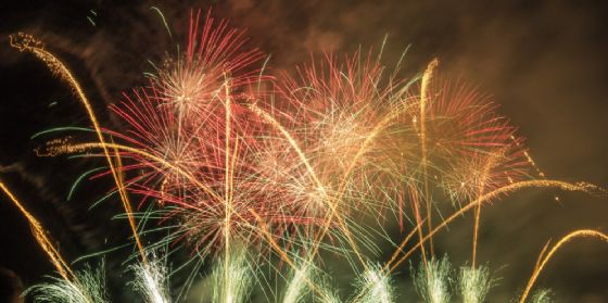 Musica e fuochi d'artificio in Piazza Vittoria per il Capodanno