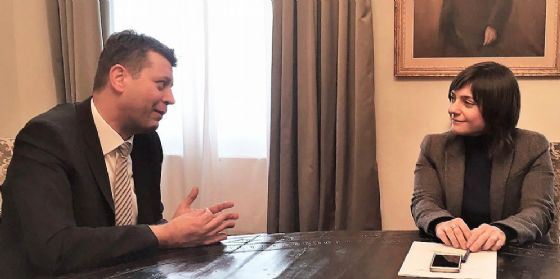 Croazia, Serracchiani-Mesic: «Fvg ha vocazione di collegamento» (© Regione Friuli Venezia Giulia) Croazia, Serracchiani-Mesic: «Fvg ha vocazione di collegamento» (© Regione Friuli Venezia Giulia)