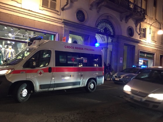 Anche l'ambulanza sul posto