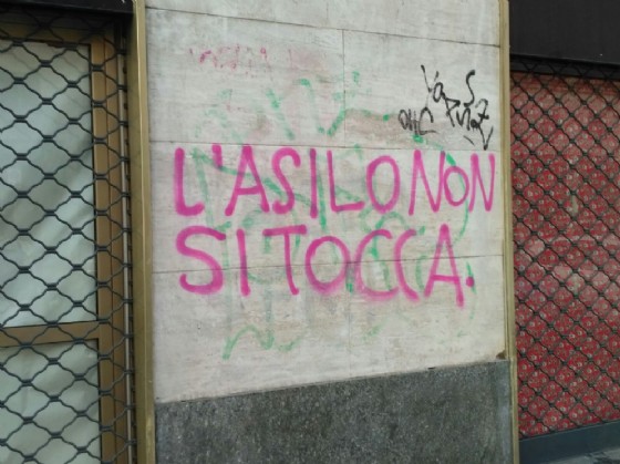 Scritte sui muri di Borgo Aurora