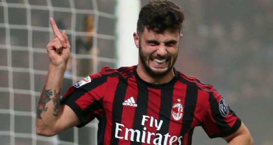 La gioia di Cutrone dopo il gol segnato alla Lazio