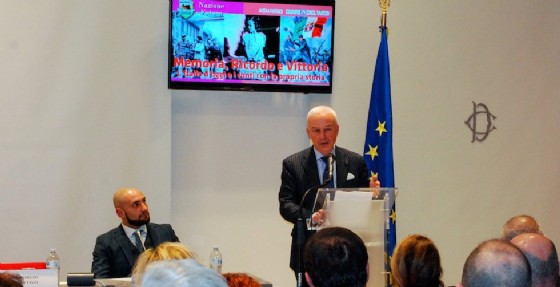 Il generale Giorgio Battisti durante il suo intervento.