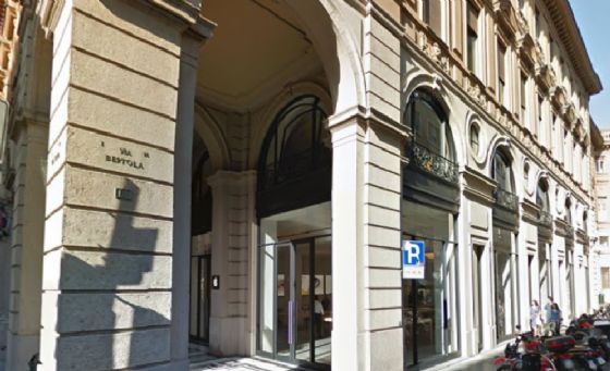 L'Apple Store di via Roma (© Diario di Torino) L'Apple Store di via Roma (© Diario di Torino)