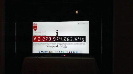 Contatore del debito pubblico a Trieste