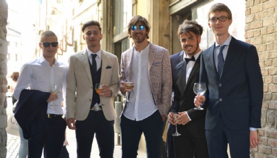 Maturandi in festa a Udine: oltre 4 mila per la 'notte prima degli esami'