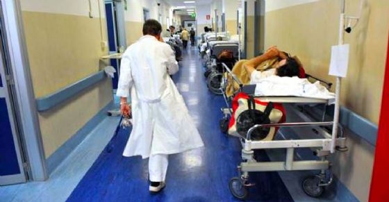 Giovane non si presenta al lavoro e scatta l'allarme: apprensione per una 25enne (© ANSA) Giovane non si presenta al lavoro e scatta l'allarme: apprensione per una 25enne (© ANSA)
