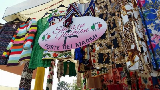 L’originale Consorzio «Gli Ambulanti di Forte dei Marmi» a Casella