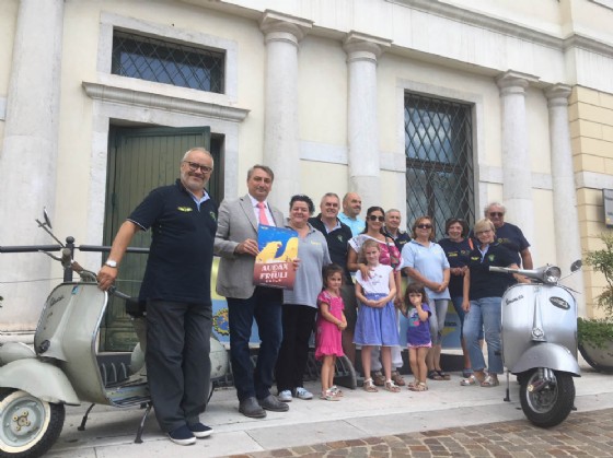 In Vespa sulle cime rese celebri dal Giro d'Italia
