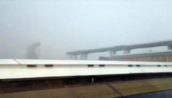 Il ponte dell'autostrada A10 crollato a Genova