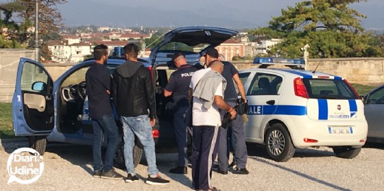 Udine, salita del Castello passata al setaccio dalla Polizia