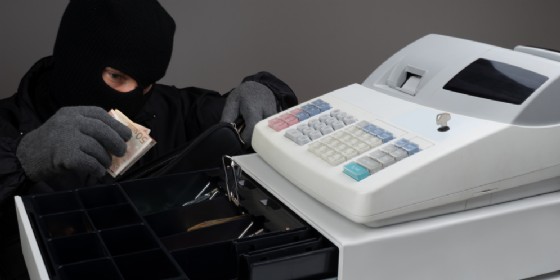 Identificato il ladro che ha colpito i Centri Estetici