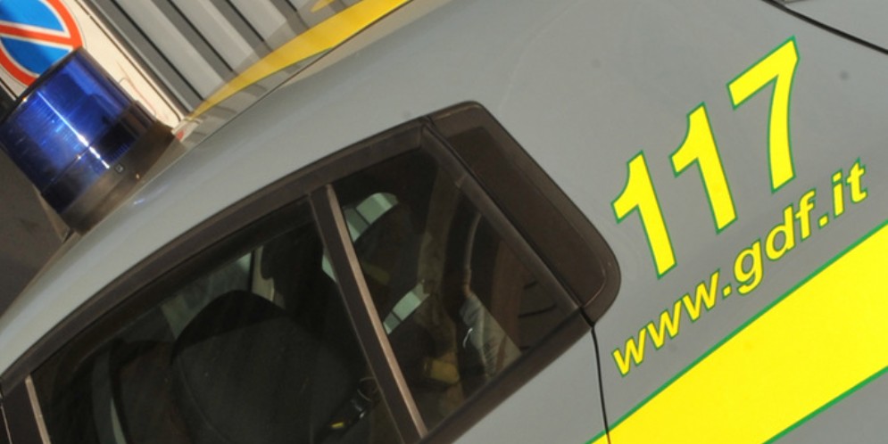 Auto della Guardia di Finanza