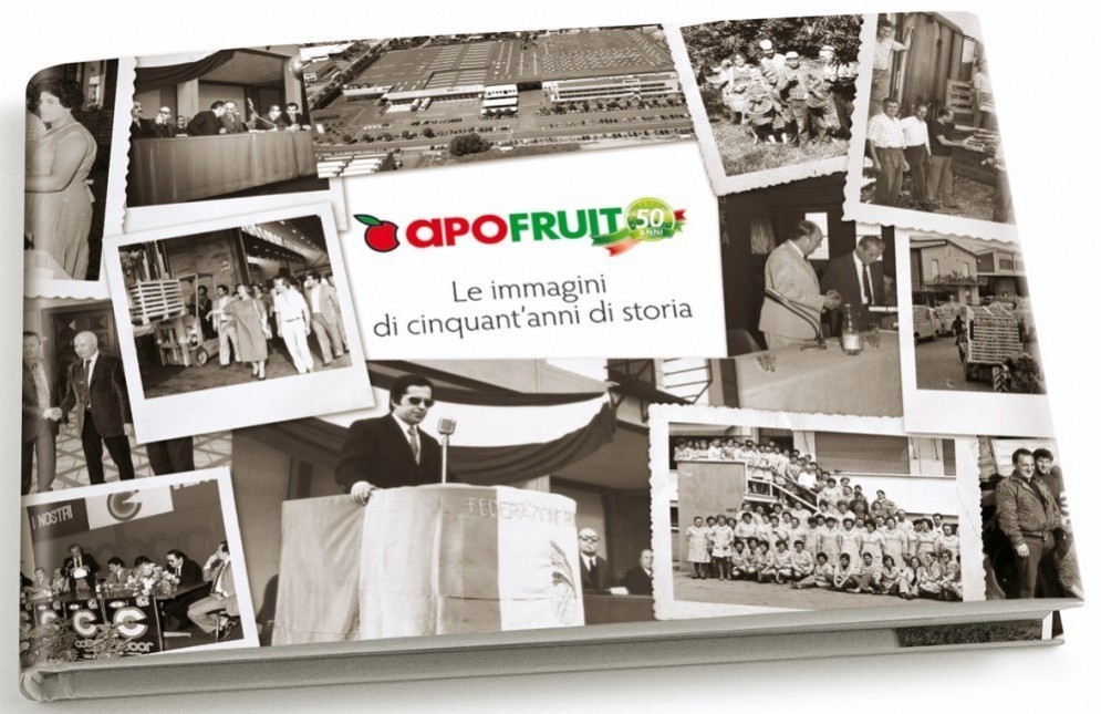 Libro 50 anni Apofruit