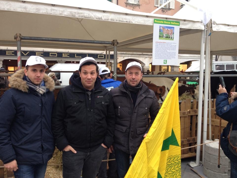 Gli allevatori protestano a Udine