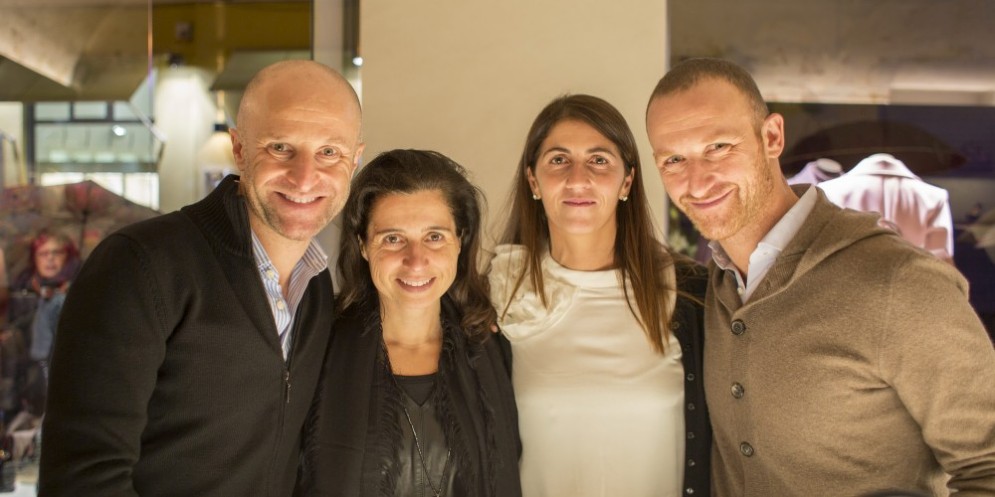 Da sinistra i fratelli Alberto e Vittorio Chalon con le rispettive mogli Esther e Hanna