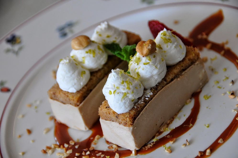 Dessert al gianduja e caramello ...