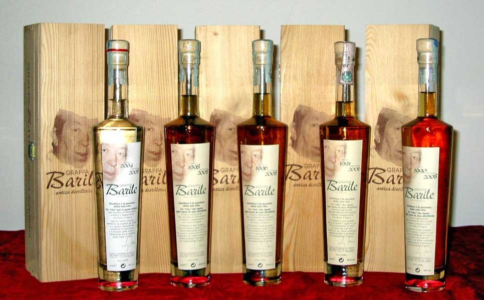 Una piccola selezione storica di grappe Barile