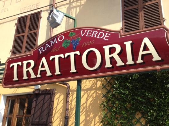 L'insegna del Ramo Verde di Carema
