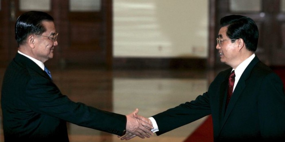 Summit Cina-Taiwan: vuoto simbolismo o cambio di gioco?