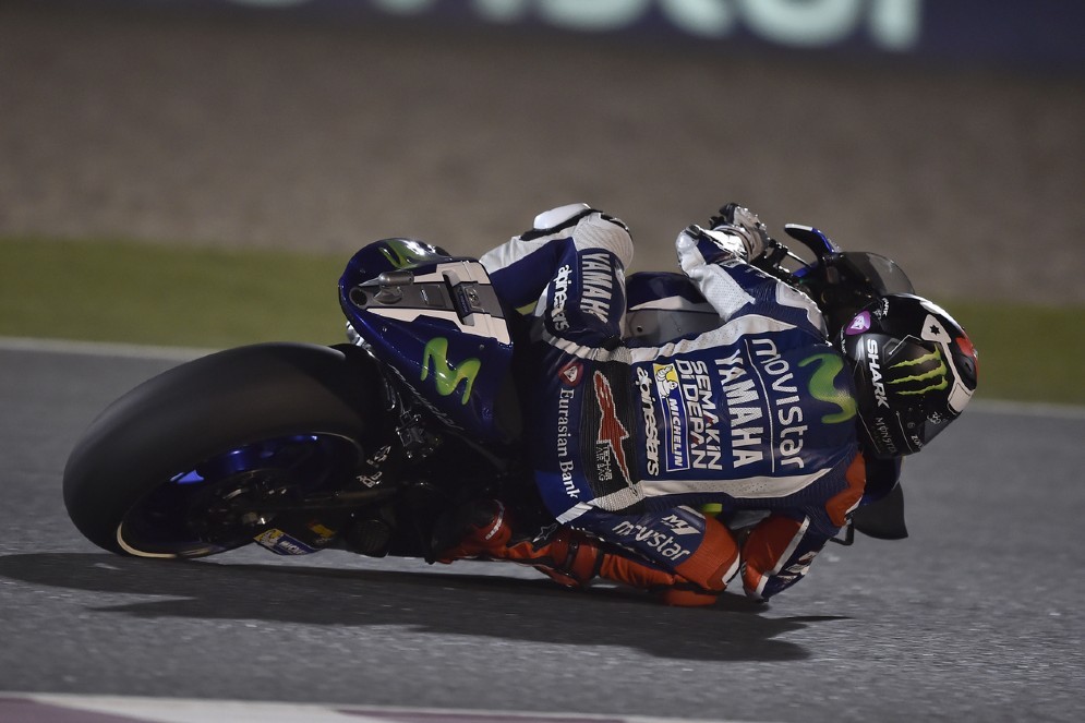 Jorge Lorenzo in azione a Losail