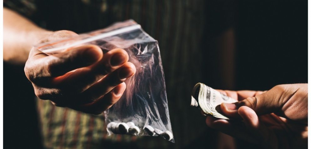Arrestato uno studente del liceo Virgilio per spaccio di droga.
