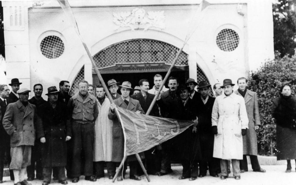 Foto storiche dalle Società Nautica Pietas Julia