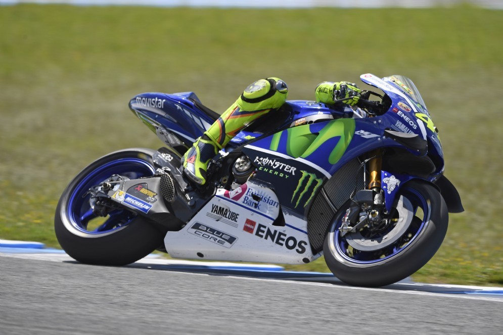 Valentino Rossi in azione nei test di Jerez