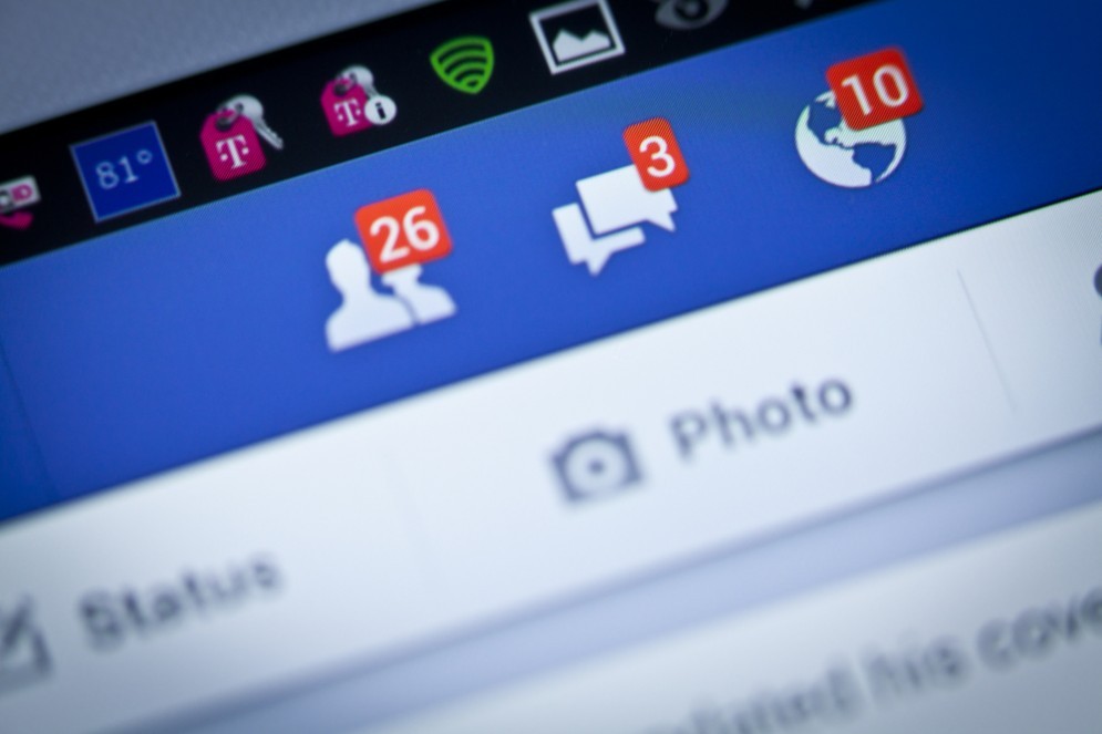 Virus su Facebook