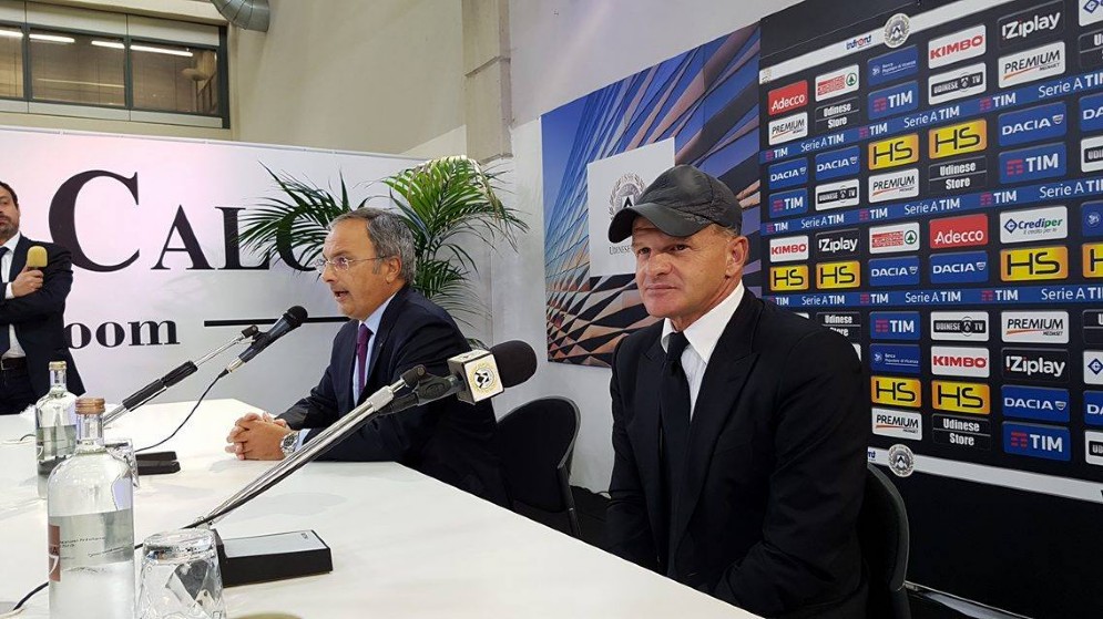La presentazione del nuovo allenatore dell'Udinese Inchini