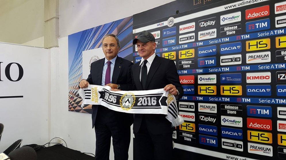 La presentazione del nuovo allenatore dell'Udinese Inchini