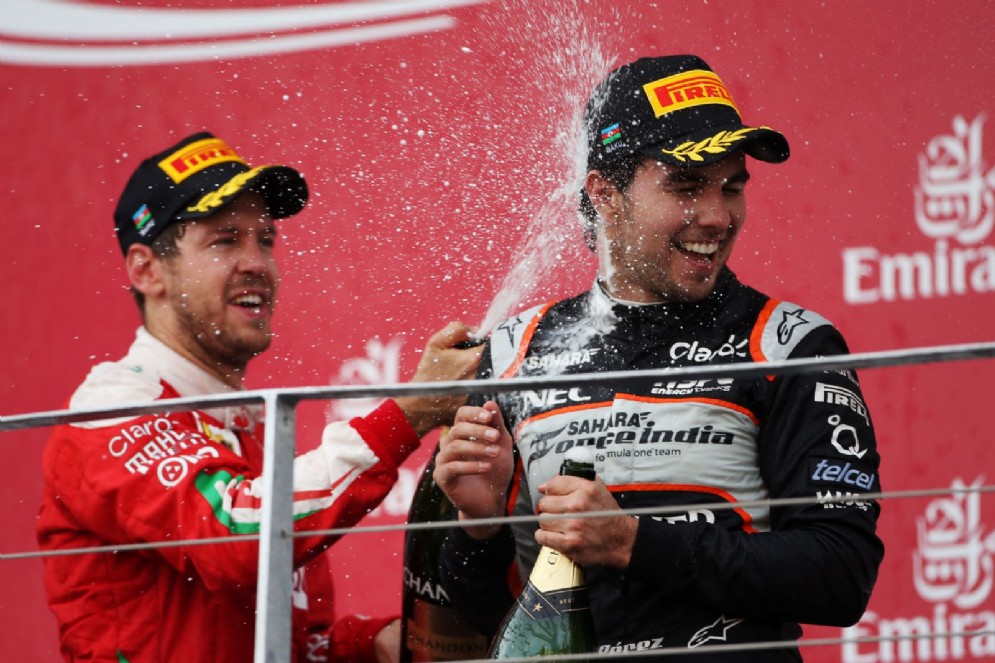 Perez sul podio con Sebastian Vettel