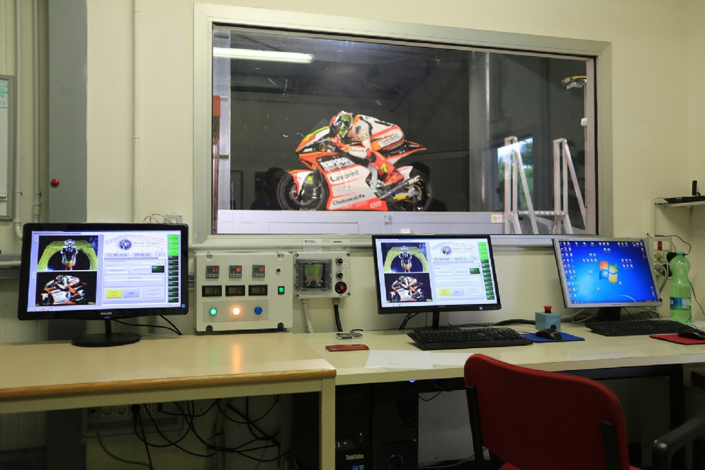 Lorenzo Baldassarri durante il test