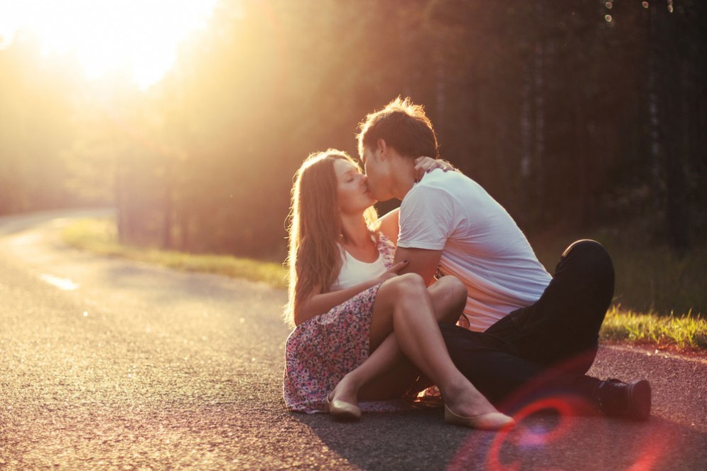 Amore a prima vista è un mito, ci si innamora dopo 4 incontri