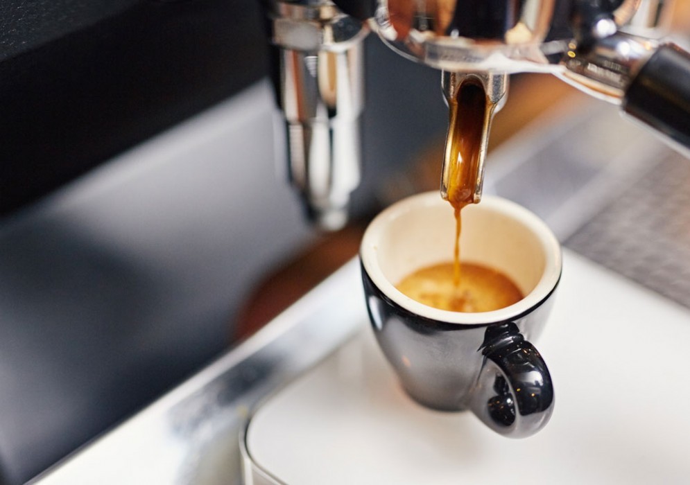 Caffè, se ne bevi di più o di meno dipende dai tuoi geni