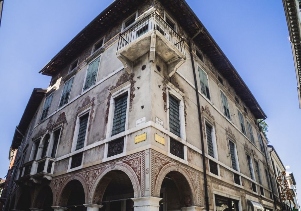 Incrocio vie Canciani e Cavour