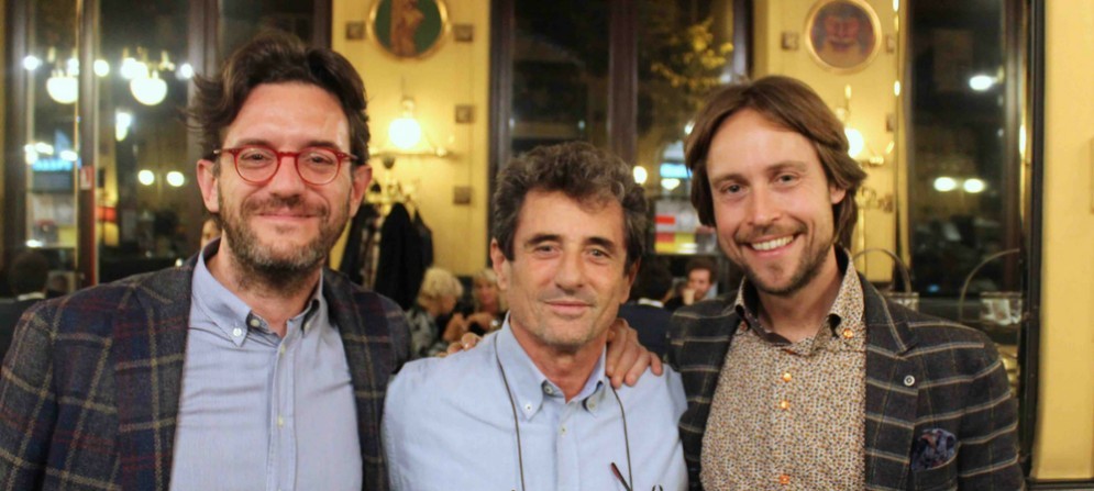 Alexandros Delithanassis, Bernardo Iovene e Andrej godina al Caffè San Marco