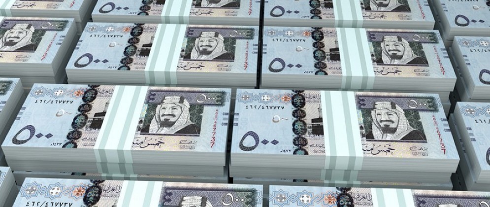 Pacchi di Rial, la moneta dell'Arabia Saudita, Paese che ha emesso 17,5 miliardi di bond