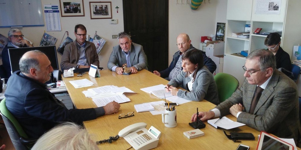 L'incontro di Serracchiani a Vito d'Asio
